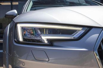 AUDI A4 ALLROAD 3.0 TDI V6 Sport Estate 5dr Diesel S Tronic quattro Euro 6 (s/s)