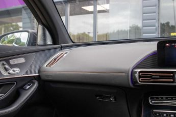 MERCEDES-BENZ EQC EQC 400 80kWh AMG Line (Premium Plus) SUV 5dr Electric Auto 4MAT