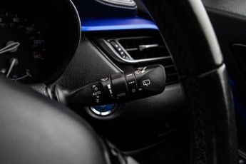 TOYOTA C-HR 1.8 VVT-h Dynamic SUV 5dr Petrol Hybrid CVT Euro 6 (s/s) (122 ps