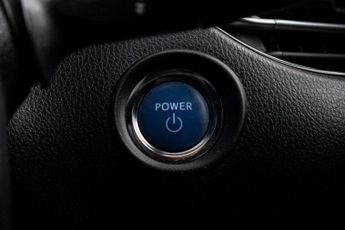 TOYOTA C-HR 1.8 VVT-h Dynamic SUV 5dr Petrol Hybrid CVT Euro 6 (s/s) (122 ps