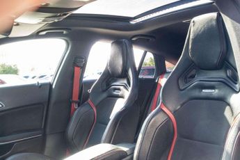 MERCEDES-BENZ CLA 2.0 CLA45 AMG Shooting Brake 5dr Petrol SpdS DCT 4MATIC Euro 6 (