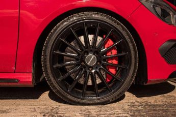 MERCEDES-BENZ CLA 2.0 CLA45 AMG Shooting Brake 5dr Petrol SpdS DCT 4MATIC Euro 6 (