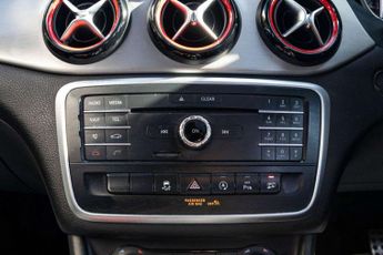 MERCEDES-BENZ CLA 2.0 CLA45 AMG Shooting Brake 5dr Petrol SpdS DCT 4MATIC Euro 6 (