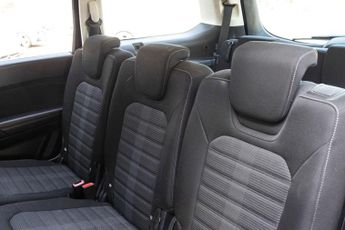 FORD GALAXY 2.0 EcoBlue Zetec MPV 5dr Diesel Auto Euro 6 (s/s) (150 ps) AUTO