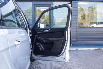 FORD GALAXY 2.0 EcoBlue Zetec MPV 5dr Diesel Auto Euro 6 (s/s) (150 ps) AUTO