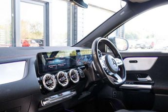 MERCEDES-BENZ EQA EQA 250 66.5kWh AMG Line SUV 5dr Electric Auto (190 ps) VIRTUAL 