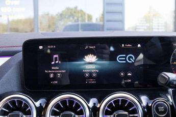 MERCEDES-BENZ EQA EQA 250 66.5kWh AMG Line SUV 5dr Electric Auto (190 ps) VIRTUAL 