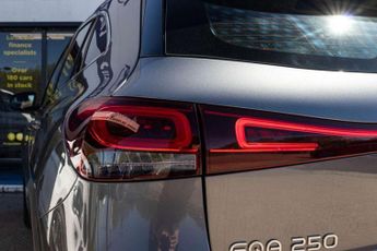 MERCEDES-BENZ EQA EQA 250 66.5kWh AMG Line SUV 5dr Electric Auto (190 ps) VIRTUAL 
