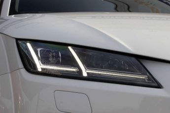 AUDI TT 2.0 TFSI S line Coupe 3dr Petrol S Tronic Euro 6 (s/s) (230 ps) 
