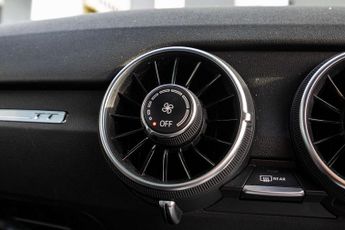 AUDI TT 2.0 TFSI S line Coupe 3dr Petrol S Tronic Euro 6 (s/s) (230 ps) 