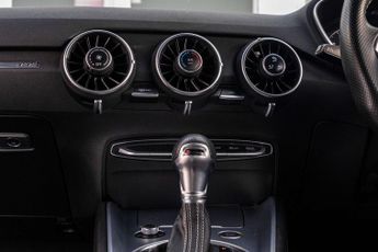 AUDI TT 2.0 TFSI S line Coupe 3dr Petrol S Tronic Euro 6 (s/s) (230 ps) 
