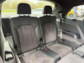AUDI Q7 3.0 TDI V6 S line SUV 5dr Diesel Tiptronic quattro Euro 6 (s/s) 