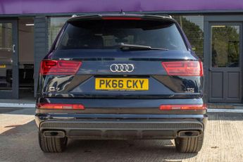 AUDI Q7 3.0 TDI V6 S line SUV 5dr Diesel Tiptronic quattro Euro 6 (s/s) 