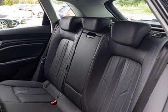 AUDI E-TRON 50 Technik SUV 5dr Electric Auto quattro 71.2kWh (11kW Charger) 