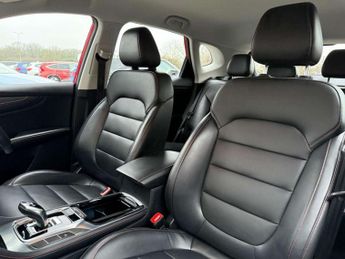 MG MG HS 1.5 T-GDI 16.6kWh Excite SUV 5dr Petrol Plug-in Hybrid Auto Euro