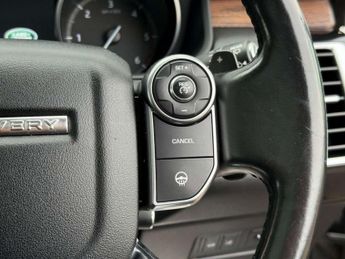 LAND ROVER DISCOVERY 3.0 TD V6 HSE Luxury SUV 5dr Diesel Auto 4WD Euro 6 (s/s) (258 p