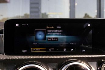 MERCEDES-BENZ A-CLASS 2.0 A 200 D AMG Line Executive Auto 5dr
