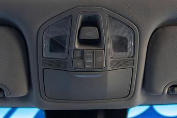 HYUNDAI SANTA FE 2.2 Santa Fe Premium SE Blue Drive CRDi Auto 4WD 5dr