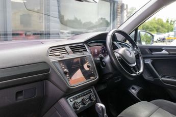 VOLKSWAGEN TIGUAN 1.4 Tiguan Allspace SEL TSi Semi-Auto 5dr