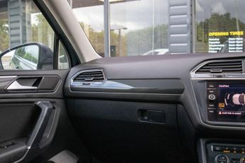 VOLKSWAGEN TIGUAN 1.4 Tiguan Allspace SEL TSi Semi-Auto 5dr