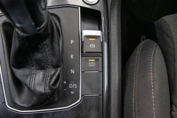 VOLKSWAGEN TIGUAN 1.4 Tiguan Allspace SEL TSi Semi-Auto 5dr