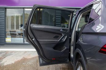 VOLKSWAGEN TIGUAN 1.4 Tiguan Allspace SEL TSi Semi-Auto 5dr