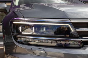 VOLKSWAGEN TIGUAN 1.4 Tiguan Allspace SEL TSi Semi-Auto 5dr