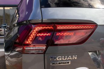 VOLKSWAGEN TIGUAN 1.4 Tiguan Allspace SEL TSi Semi-Auto 5dr