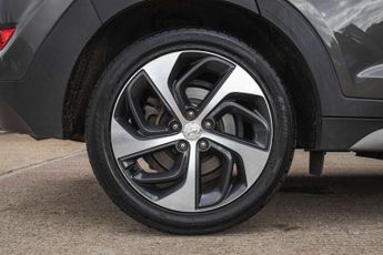 HYUNDAI TUCSON 1.7 Tucson Sport Edition 2WD CRDi Semi-Auto 5dr