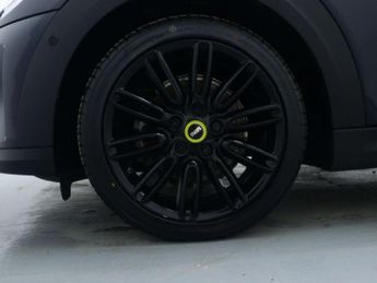 MINI Electric Hatch Cooper SE 32.6kWh Level 3 Hatchback 3dr Electric Auto (184 ps)