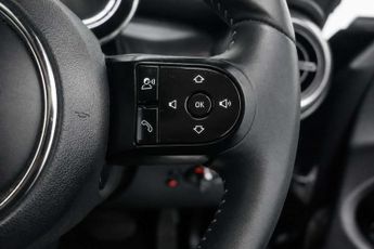 MINI Electric Hatch Cooper SE 32.6kWh Level 3 Hatchback 3dr Electric Auto (184 ps)