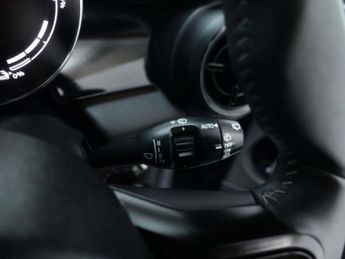 MINI Electric Hatch Cooper SE 32.6kWh Level 3 Hatchback 3dr Electric Auto (184 ps)