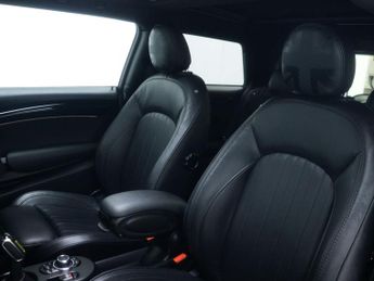 MINI Electric Hatch Cooper SE 32.6kWh Level 3 Hatchback 3dr Electric Auto (184 ps)
