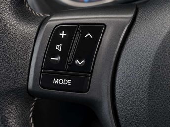 Toyota Yaris 1.5 VVT-h Y20 Bi-tone Hatchback 5dr Petrol Hybrid E-CVT Euro 6 (