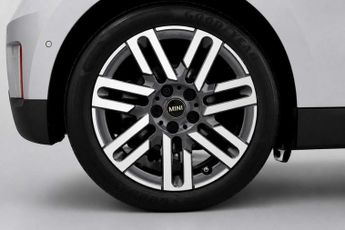 MINI Electric Cooper E 40.7kWh Classic Hatchback 3dr Electric Auto (184 ps)