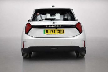 MINI Electric Cooper E 40.7kWh Classic Hatchback 3dr Electric Auto (184 ps)