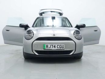 MINI Electric Cooper E 40.7kWh Classic Hatchback 3dr Electric Auto (184 ps)