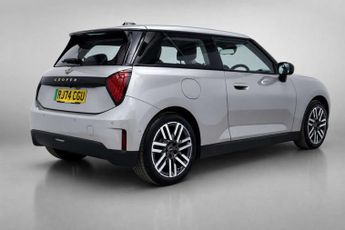 MINI Electric Cooper E 40.7kWh Classic Hatchback 3dr Electric Auto (184 ps)