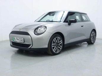 MINI Electric Cooper E 40.7kWh Classic Hatchback 3dr Electric Auto (184 ps)