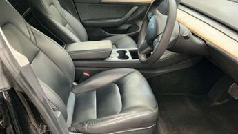 TESLA MODEL 3 Standard Range Plus Saloon 4dr Electric Auto RWD (241 bhp)