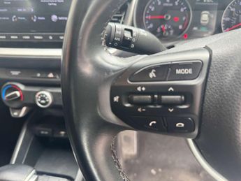 KIA STONIC 1.0 Stonic 2 Semi-Auto 5dr