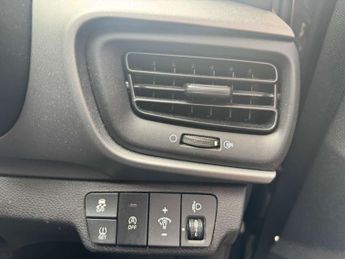 KIA STONIC 1.0 Stonic 2 Semi-Auto 5dr