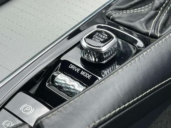 VOLVO S90 2.0 S90 R-Design D4 Automatic 4dr - NATIONAL DELIVERY*