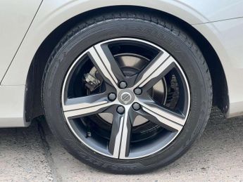 VOLVO S90 2.0 S90 R-Design D4 Automatic 4dr - NATIONAL DELIVERY*