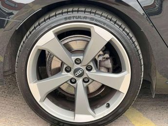 AUDI A4 2.0 A4 Black Edition 40 TFSI Semi-Automatic 5dr - NATIONAL DELIV