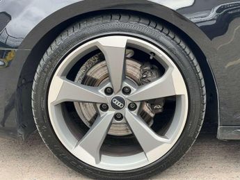 AUDI A4 2.0 A4 Black Edition 40 TFSI Semi-Automatic 5dr - NATIONAL DELIV