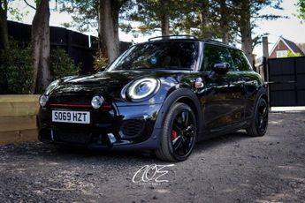 MINI HATCH 2.0 John Cooper Works Auto 3dr
