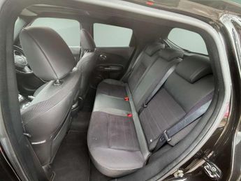 NISSAN JUKE 1.6 Juke N-Connecta CVT 5dr