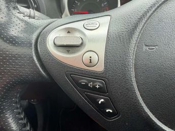 NISSAN JUKE 1.6 Juke N-Connecta CVT 5dr