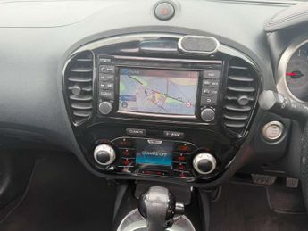 NISSAN JUKE 1.6 Juke N-Connecta CVT 5dr